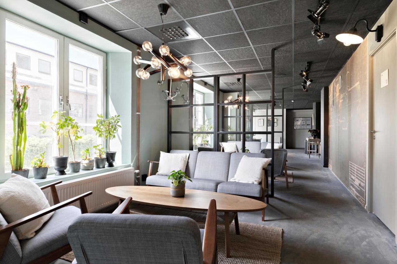 Forenom Aparthotel Stockholm Bromma Eksteriør billede